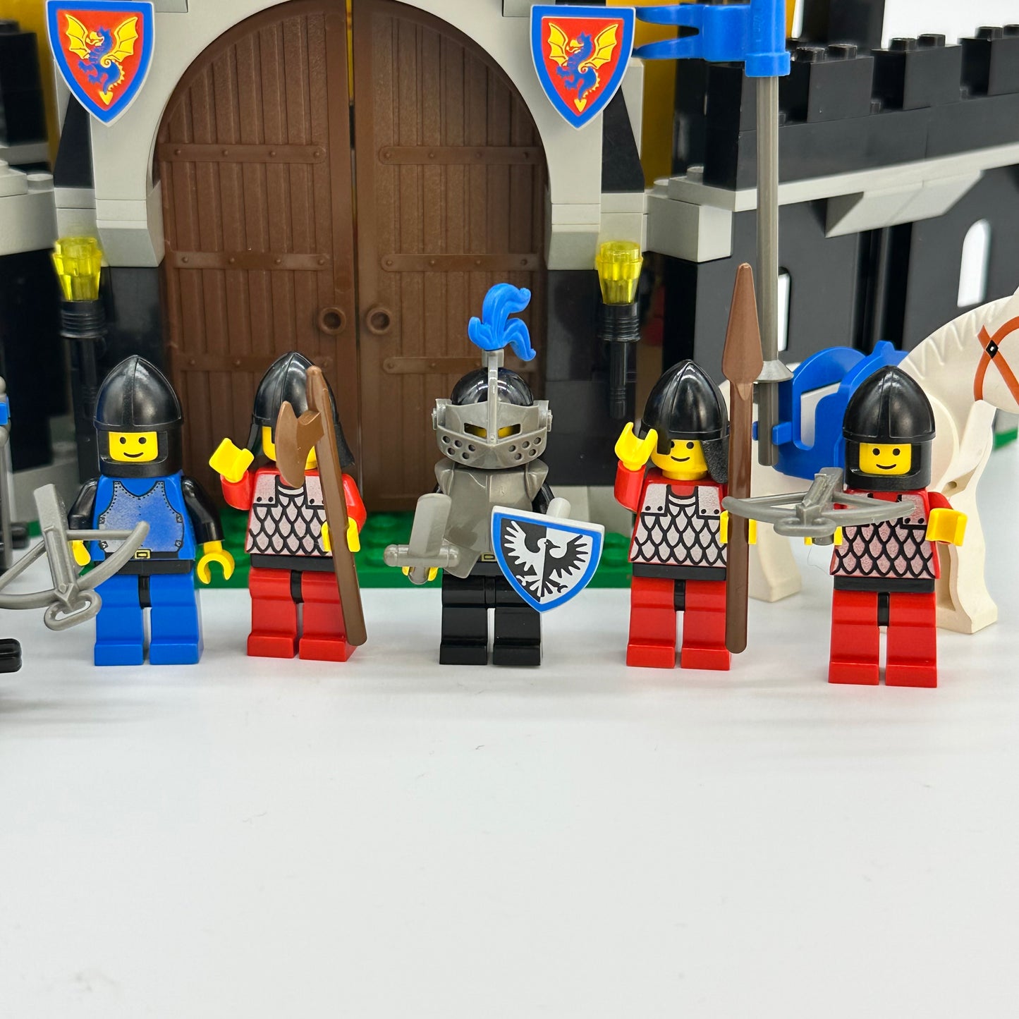 6059 Knights Stronghold - Bricks and Minifigs Sioux Falls