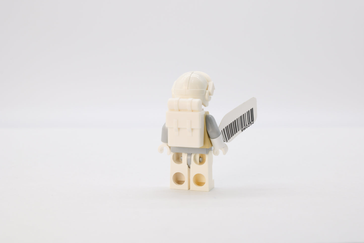 sw0252: Hoth Rebel - Bricks and Minifigs Sioux Falls