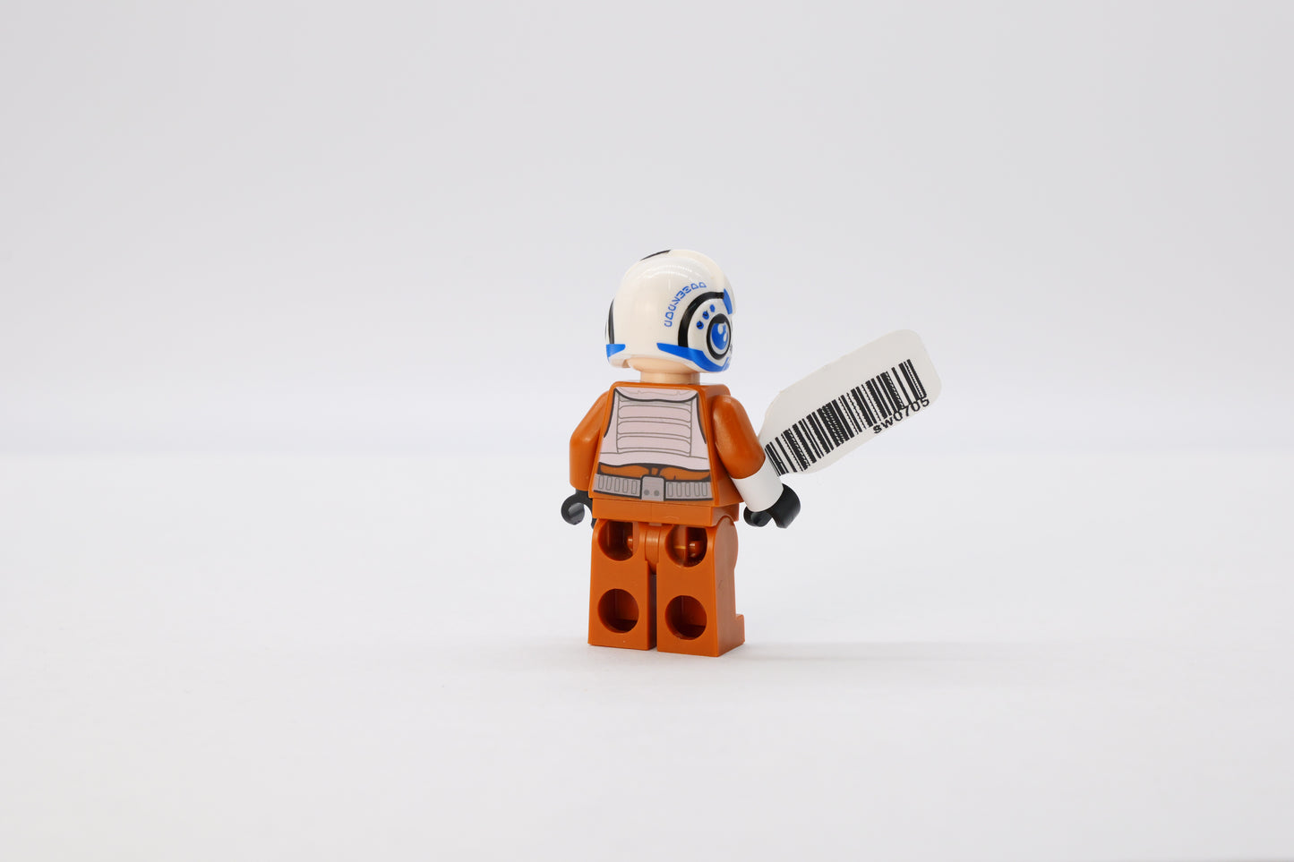 sw0705: Resistance Pilot X-wing (Temmin 'Snap' Wexley) - Bricks and Minifigs Sioux Falls