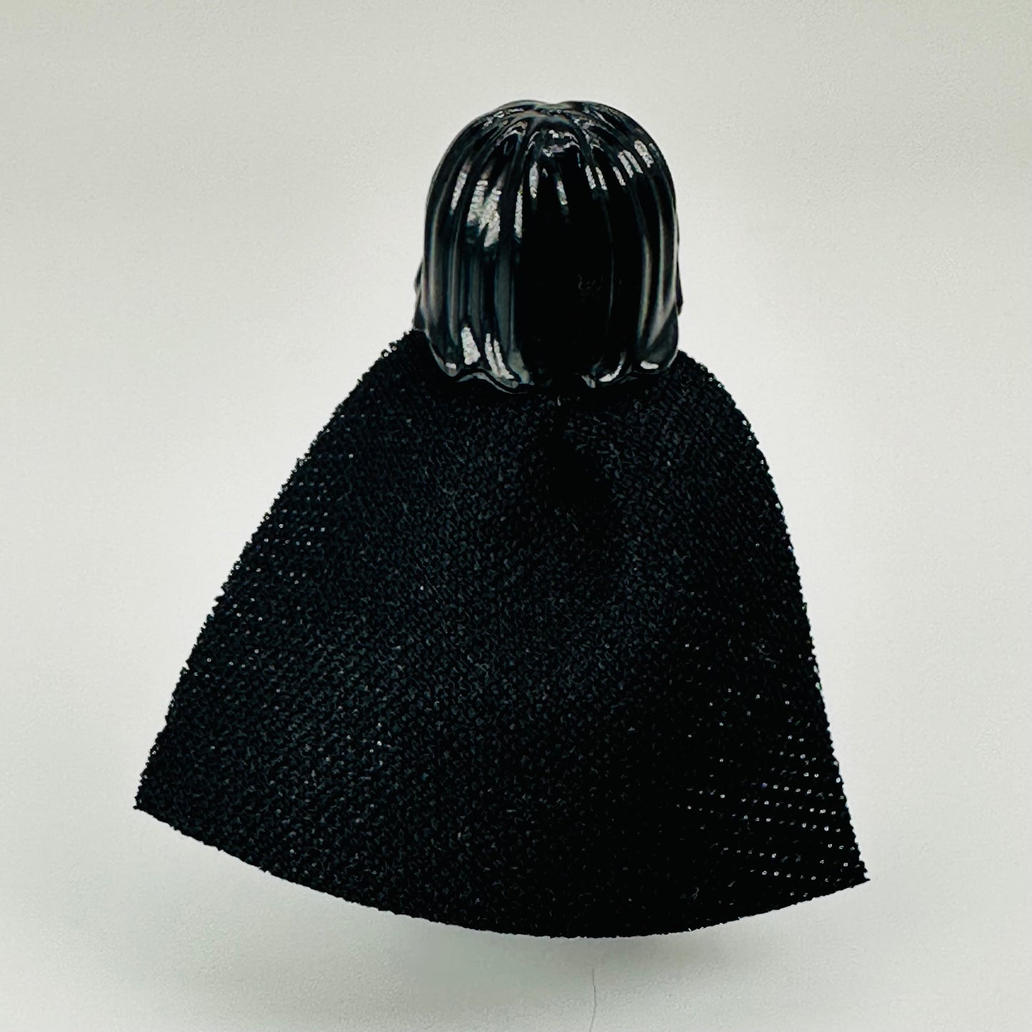 sw0859: Kylo Ren (Cape) - Bricks and Minifigs Sioux Falls