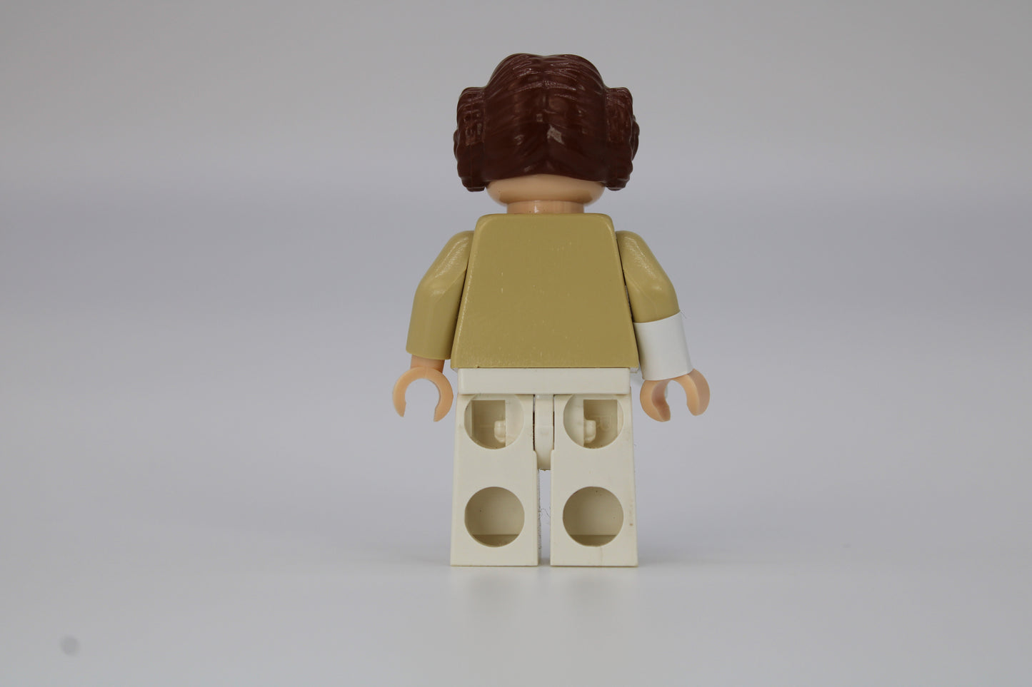 sw0113: Princess Leia - hoth outfit, textured hair with buns - Bricks and Minifigs Sioux Falls