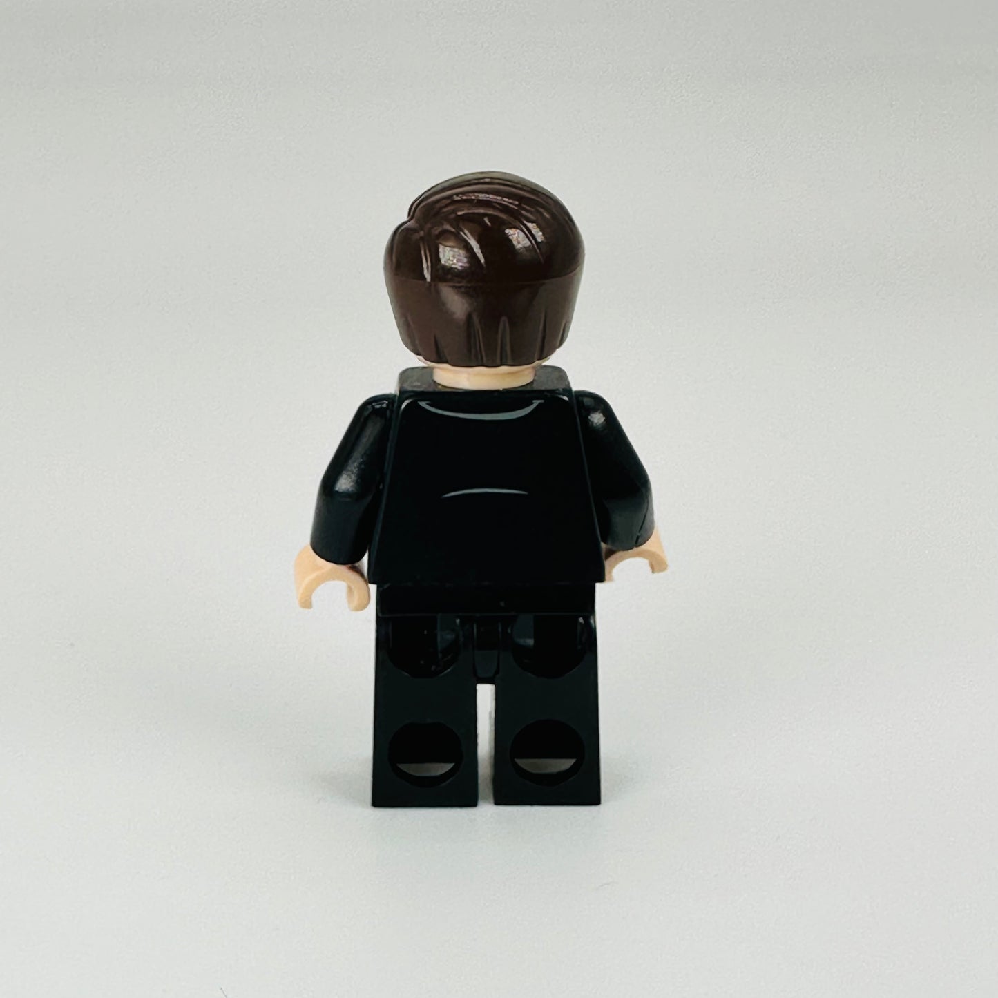 sh0369: Agent Coulson - Bricks and Minifigs Sioux Falls