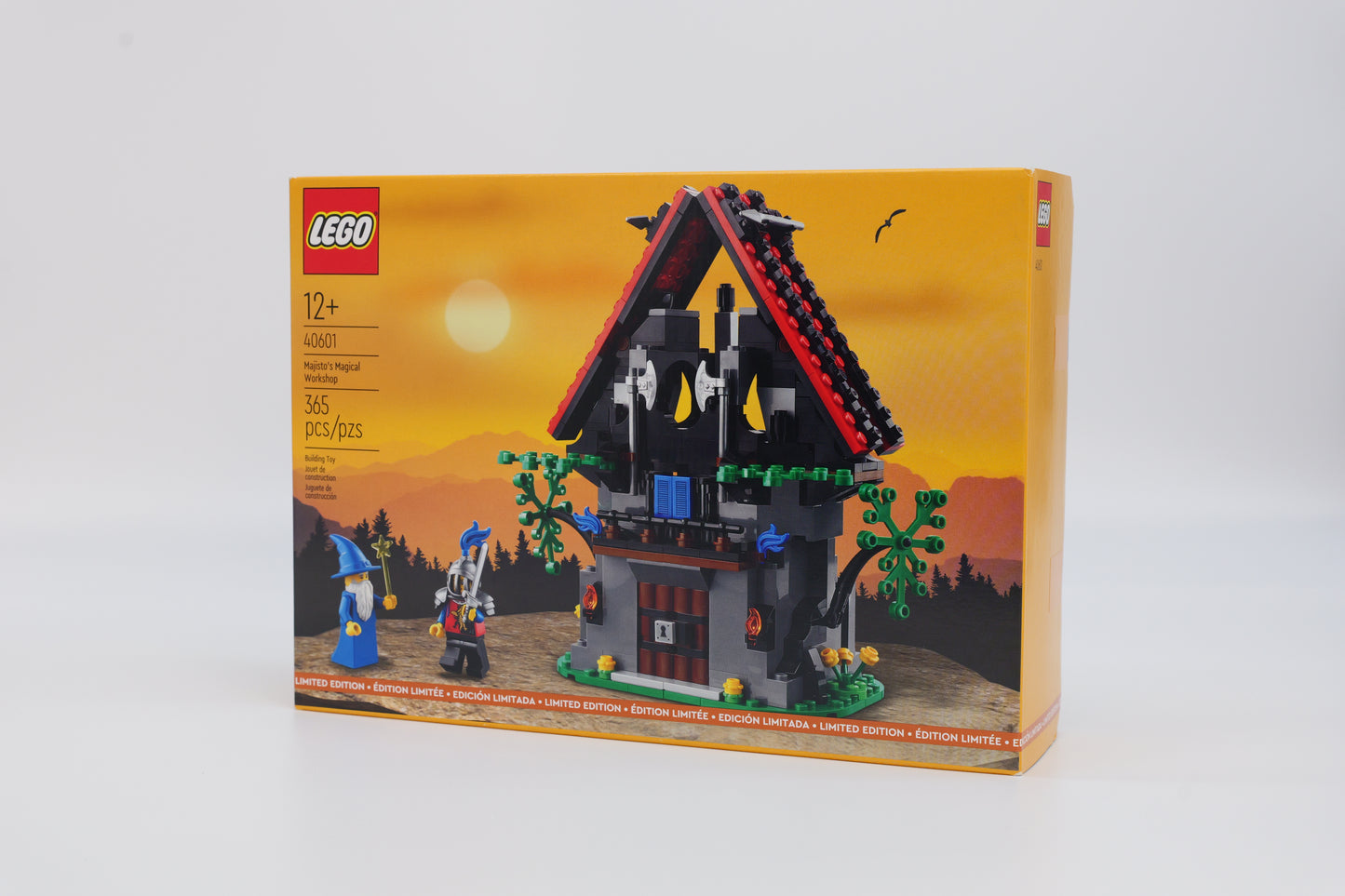 LEGO® Majisto's Magical Workshop (40601)