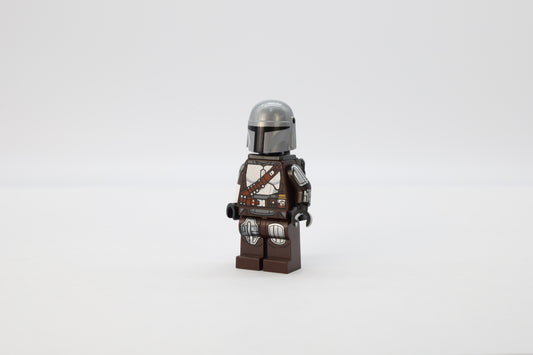 sw1166: The Mandalorian / Din Djarin / 'Mando' - Silver Beskar Armor, Jet Pack