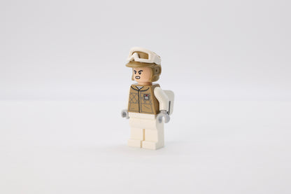 sw1187: Hoth Rebel Trooper Dark Tan Uniform and Helmet, White Legs