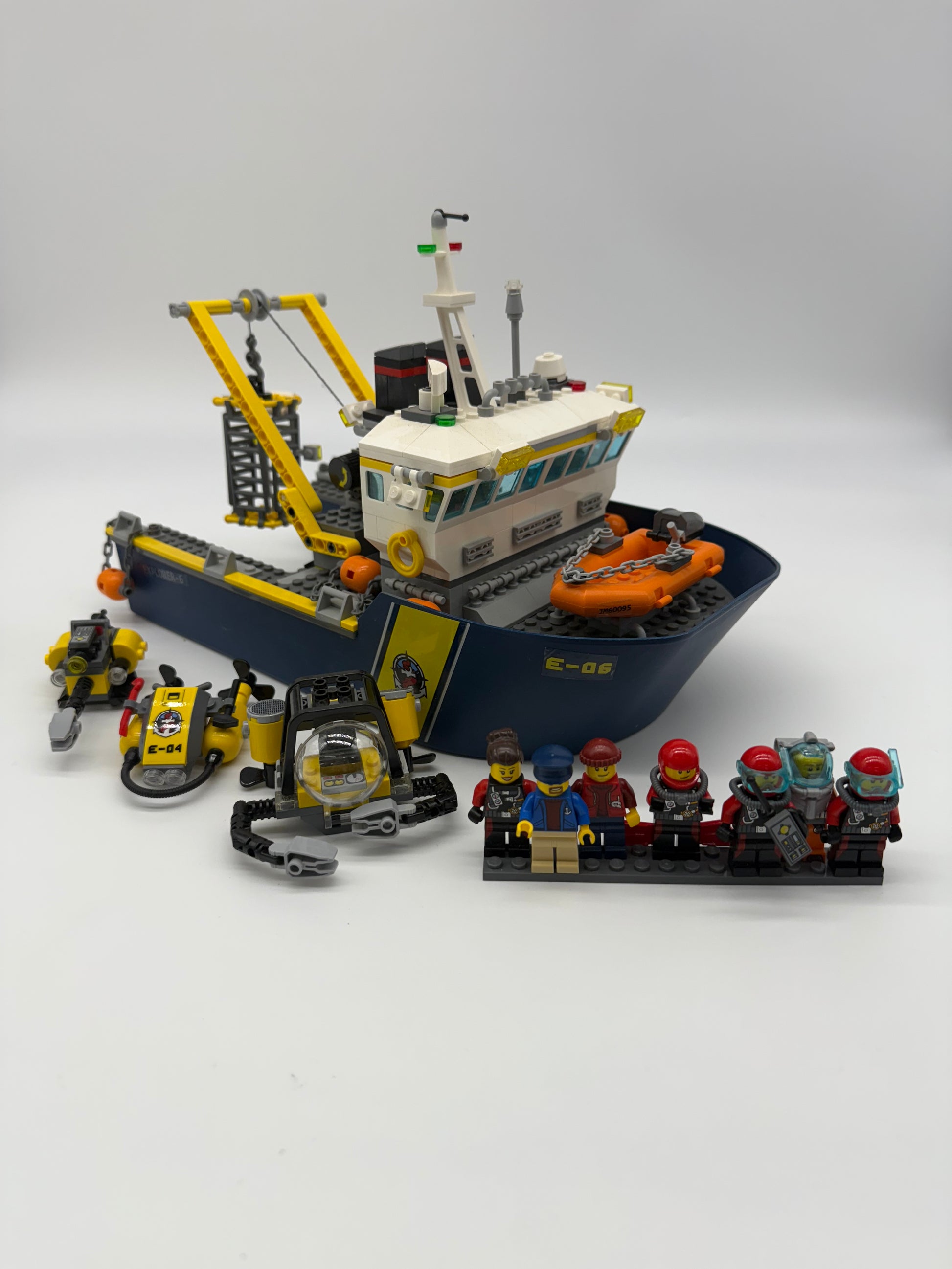 Deep Sea Exploration Vessel