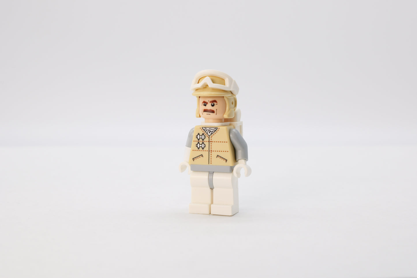 sw0258: Hoth Officer