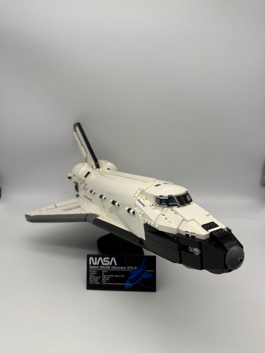 NASA Space Shuttle Discovery - Bricks and Minifigs Sioux Falls