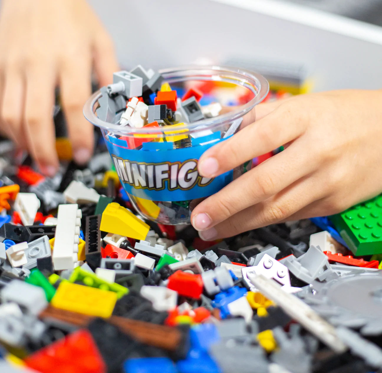 Selling bulk discount legos