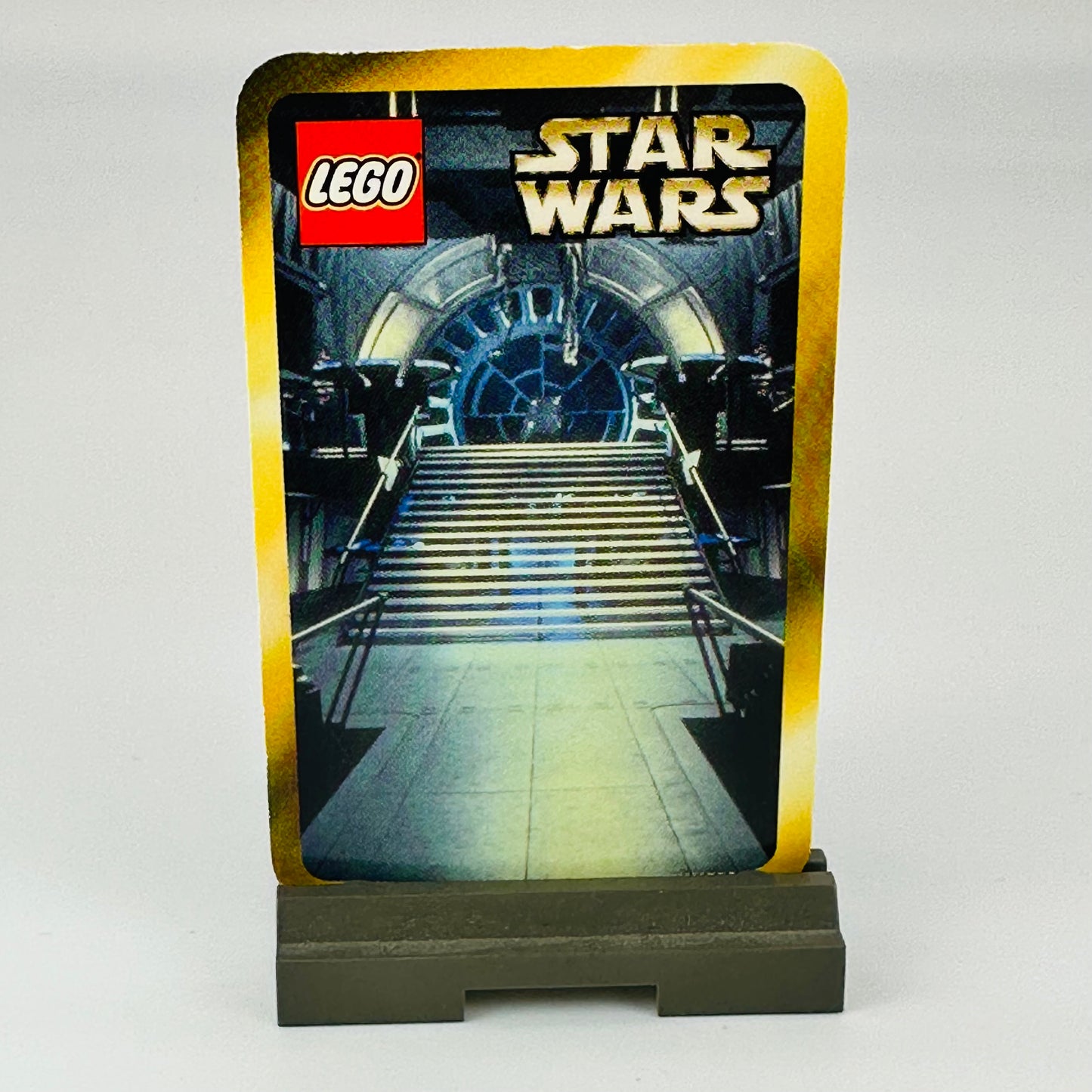 sw0004x: Darth Vader (with card and base from set 3340)